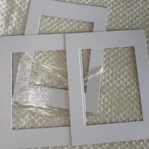 Picture Mating (7) White, Mats 7.5"x9.5" to 11x14 Frame  Listing is for 7 Pictur